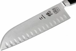 Güde Alpha Santoku Con Borde Granton, 1546/18 8 Güde Alpha Santoku Con Borde Granton, 1546/18 -CocinaPro Ventas GU1546 18 02 gude alpha santoku met kuiltjes gu1546 18 d2