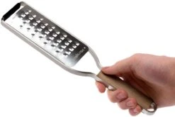 Microplane Master Grater Rallador Extra Coarse #5, Extra áspero 43308 -CocinaPro Ventas MP43308 04 microplane master grater mp43308 04