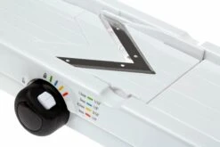 OXO V-blade Mandolina De Cocina, 1071480 -CocinaPro Ventas OXO1071480 03 oxo v blade mandoline oxo1071480 d4