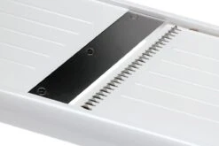 OXO Good Grips Mandolina De Cocina 14 OXO Good Grips Mandolina De Cocina -CocinaPro Ventas OXO1273180 04 oxo good grips mandoline oxo1273180 04