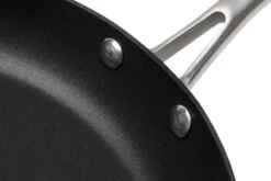 SCANPAN Pro IQ Sartén, 28cm 8 SCANPAN Pro IQ Sartén, 28cm -CocinaPro Ventas PS68002800 03 scanpan pro iq ps68002800 03