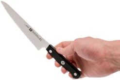 Zwilling Gourmet Cuchillo Cocinero Dentado Compacto 14 Cm, 36121-141 16 Zwilling Gourmet Cuchillo Cocinero Dentado Compacto 14 Cm, 36121-141 -CocinaPro Ventas ZW36121 141 0 07 zwilling gourmet zw36121 141 0 07